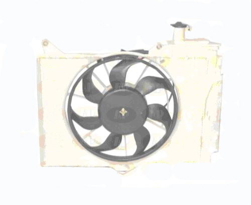 Диффузор радиатора 1.4D TOYOTA YARIS (99-)